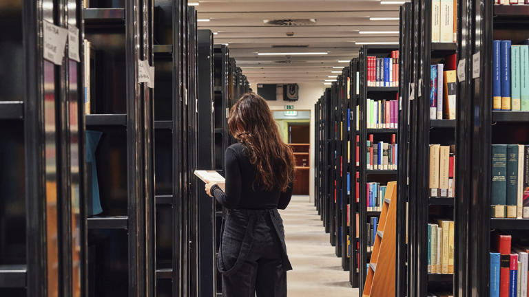 Students back in library